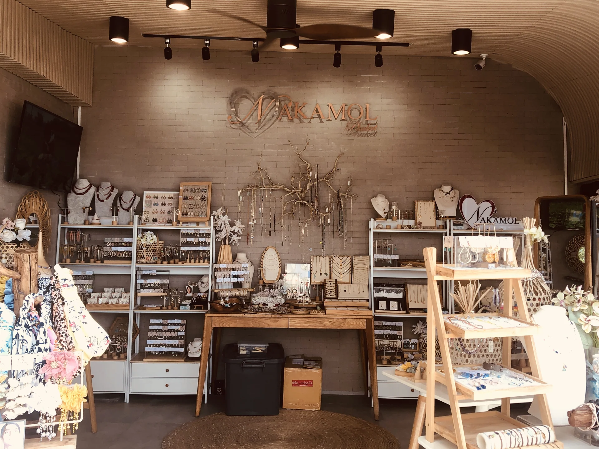 Nakamol handcrafted jewelry at Patong Signature